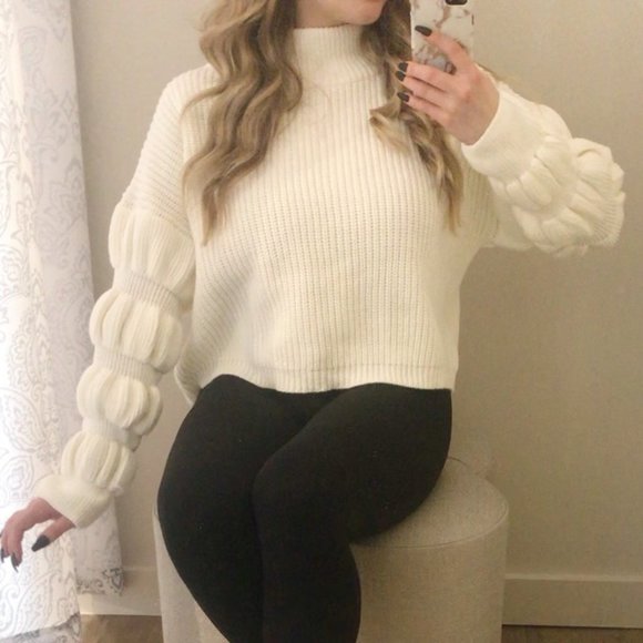COZY NIGHTS MOCKNECK BUBBLE SLEEVE SWEATER - Picture 2 of 6